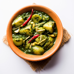 Aloo Palak (250 GMS)