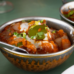 Chicken Do Pyaza (6 PCS)